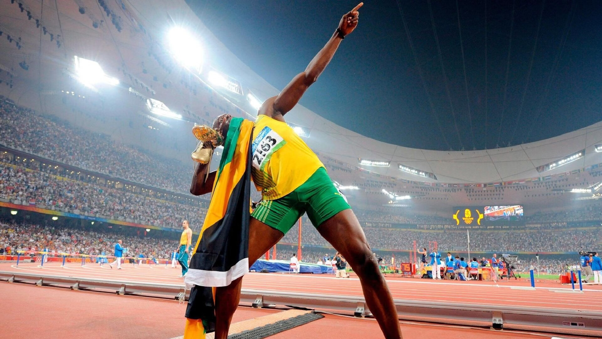 阿尔瓦雷斯爆发破僵局，亚特兰大补时绝杀日本—足球世界里的宿命与新生